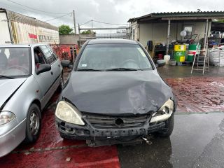 bontott OPEL CORSA C Bal Féltengely