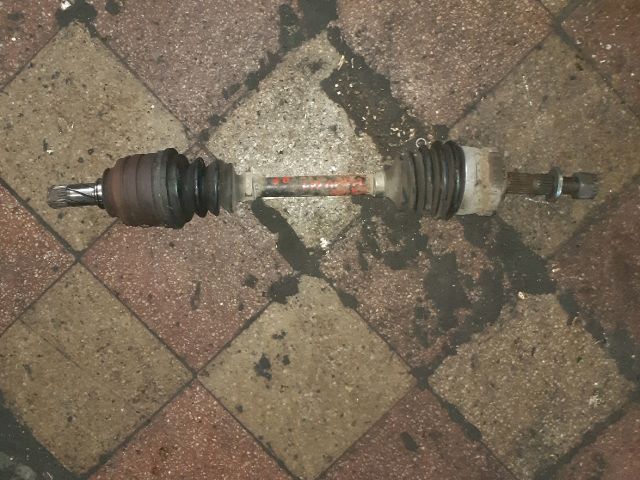 bontott OPEL CORSA C Bal Féltengely