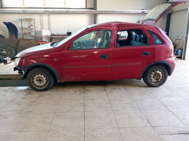 bontott OPEL CORSA C Biztosítéktábla Motortér