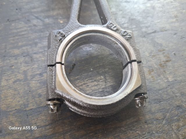 bontott OPEL CORSA C Dugattyú és Hajtókar