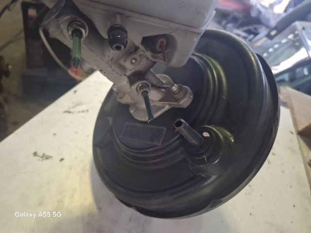 bontott OPEL CORSA C Fékrásegítő