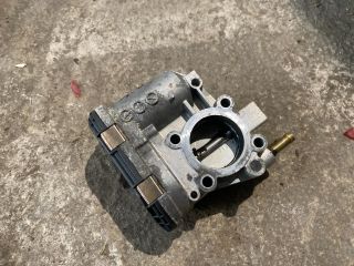 bontott OPEL CORSA C Fojtószelep (Mechanikus)