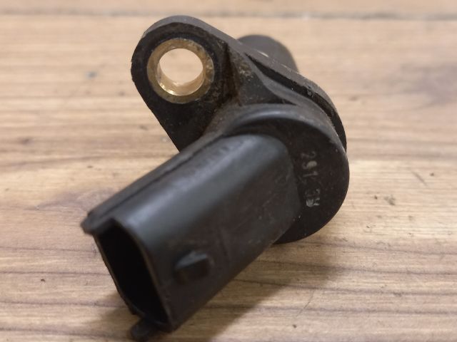 bontott OPEL CORSA C Főtengely Fordulatszám Jeladó