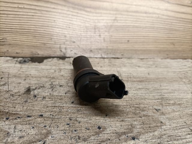 bontott OPEL CORSA C Főtengely Fordulatszám Jeladó