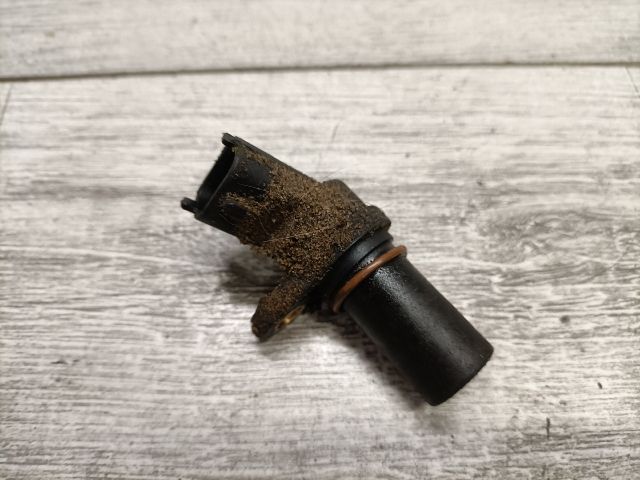 bontott OPEL CORSA C Főtengely Fordulatszám Jeladó