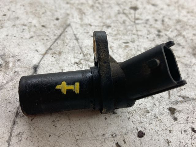 bontott OPEL CORSA C Főtengely Fordulatszám Jeladó