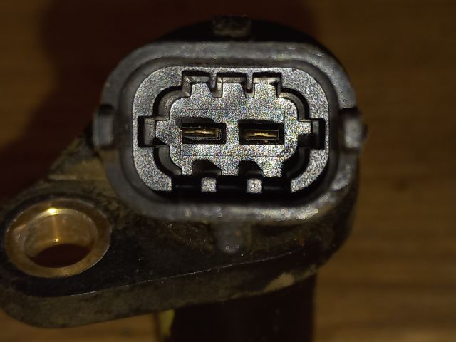 bontott OPEL CORSA C Főtengely Fordulatszám Jeladó