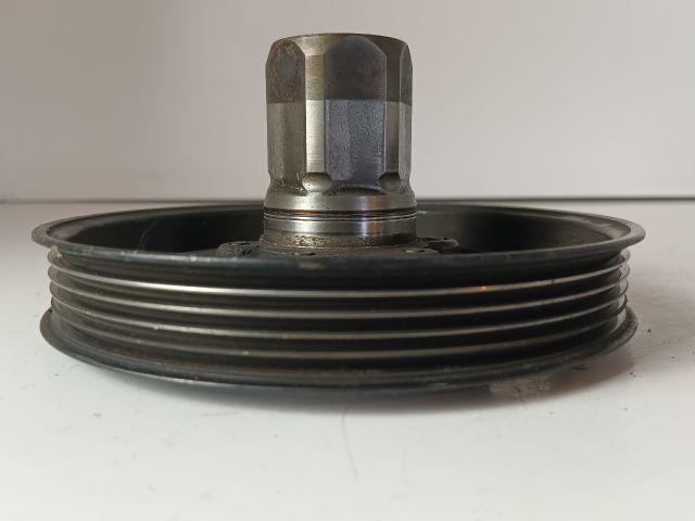 bontott OPEL CORSA C Főtengely Szíjtárcsa