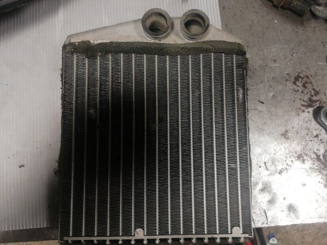 bontott OPEL CORSA C Fűtőradiátor