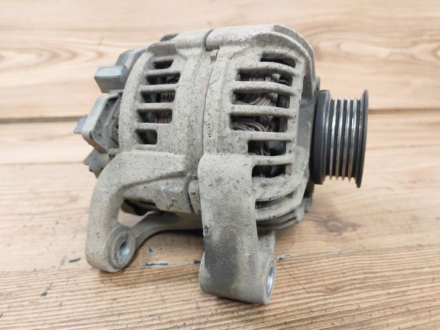 bontott OPEL CORSA C Generátor