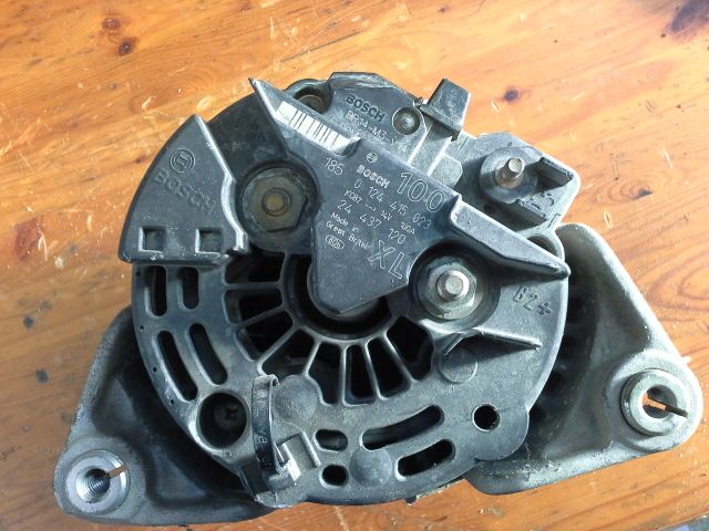 bontott OPEL CORSA C Generátor