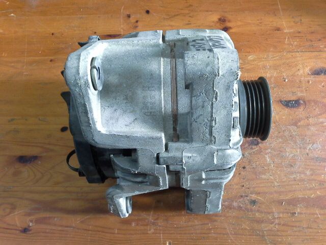 bontott OPEL CORSA C Generátor