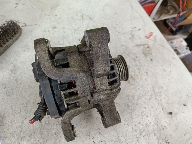 bontott OPEL CORSA C Generátor