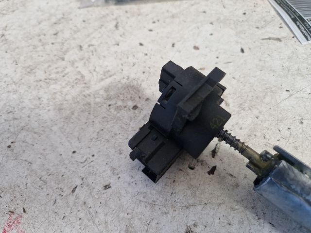 bontott OPEL CORSA C Gyújtáskapcsoló