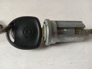 bontott OPEL CORSA C Gyújtáskapcsoló