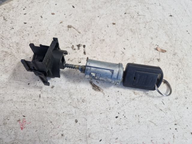 bontott OPEL CORSA C Gyújtáskapcsoló