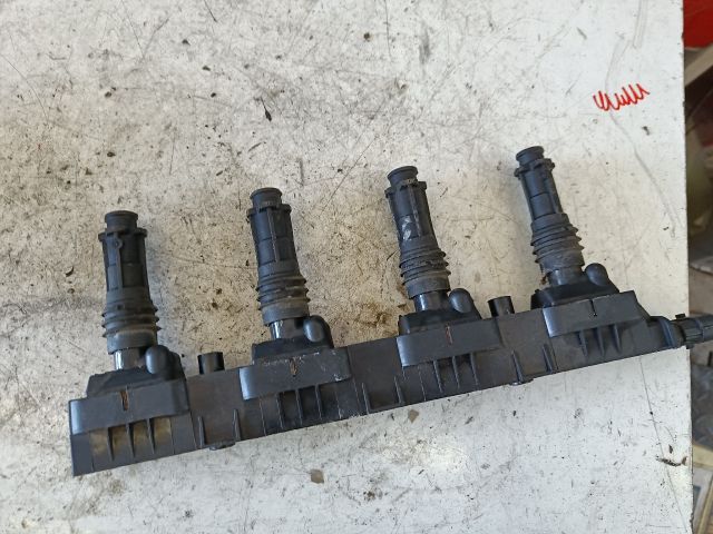 bontott OPEL CORSA C Gyújtótrafó Szett