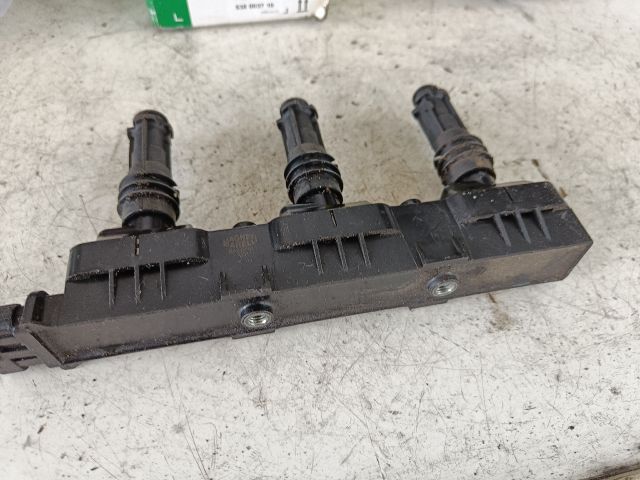 bontott OPEL CORSA C Gyújtótrafó Szett