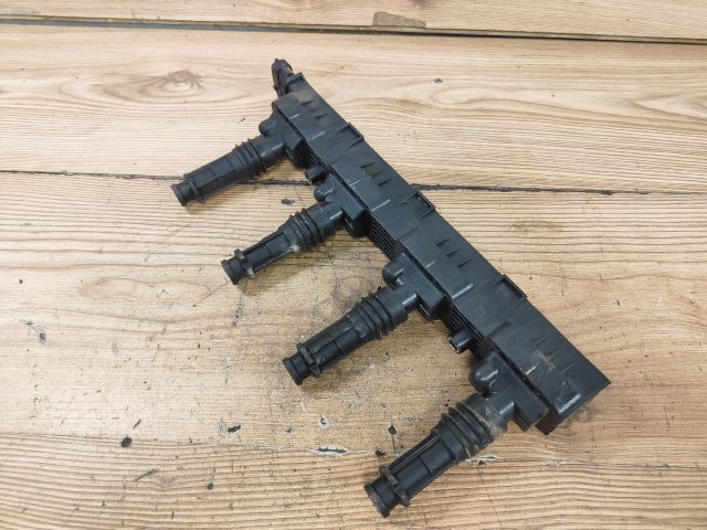 bontott OPEL CORSA C Gyújtótrafó