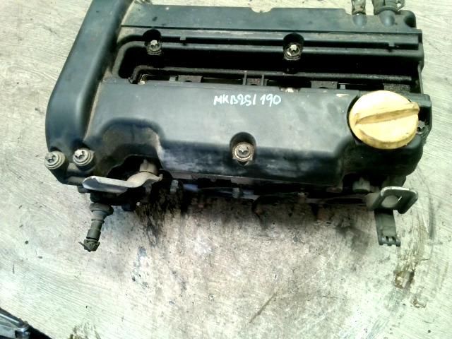 bontott OPEL CORSA C Hengerfej