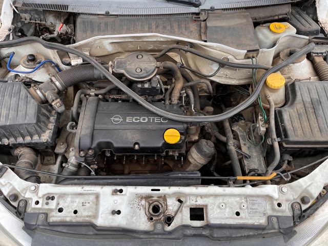 bontott OPEL CORSA C Homlokfal (Üres lemez)