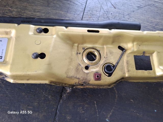 bontott OPEL CORSA C Homlokfal (Üres lemez)