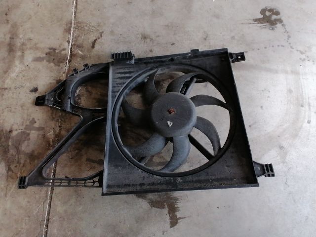 bontott OPEL CORSA C Hűtőventilátor