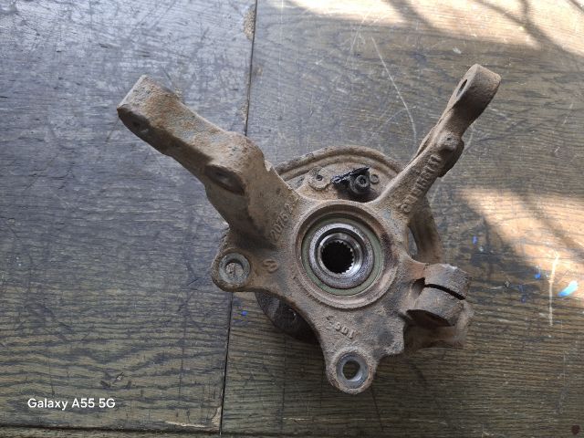 bontott OPEL CORSA C Jobb első Csonkállvány Kerékaggyal