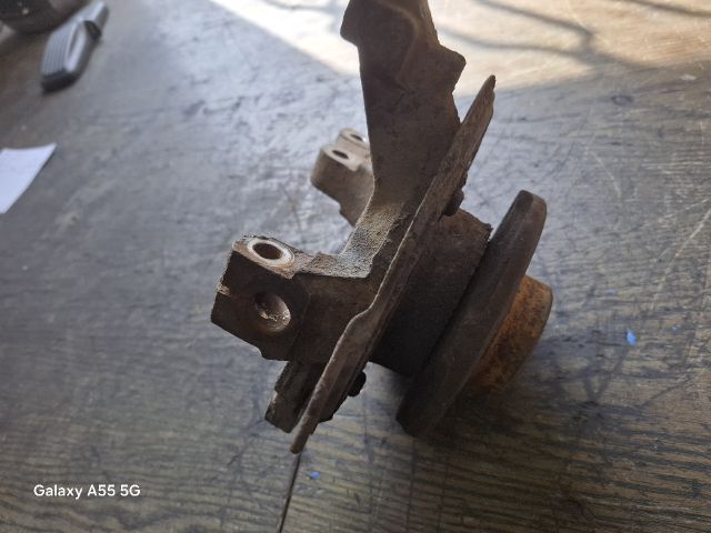 bontott OPEL CORSA C Jobb első Csonkállvány Kerékaggyal