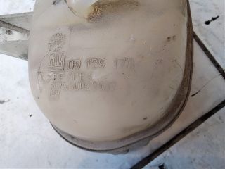 bontott OPEL CORSA C Kiegyenlítő Tartály