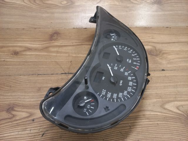 bontott OPEL CORSA C Kilométeróra