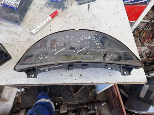 bontott OPEL CORSA C Kilométeróra