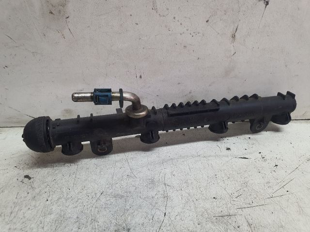 bontott OPEL CORSA C Közösnyomócső