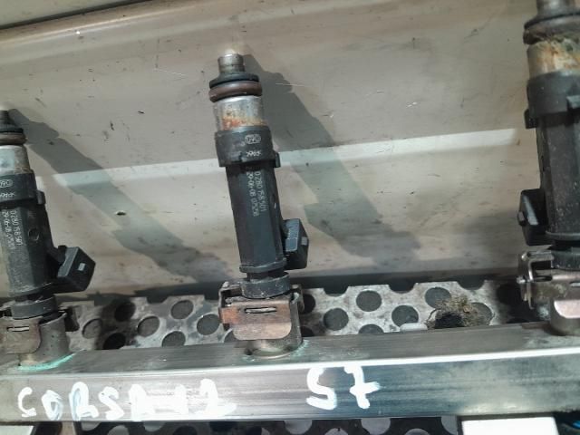 bontott OPEL CORSA C Közösnyomócső