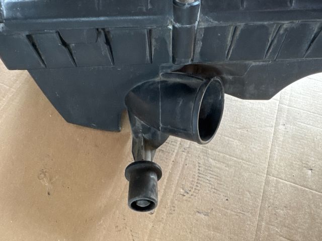 bontott OPEL CORSA C Légszűrő Ház