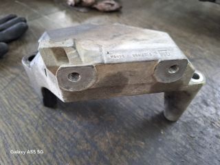 bontott OPEL CORSA C Motor Tartó Bak (Fém)