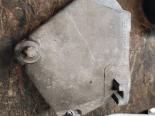 bontott OPEL CORSA C Motor Tartó Bak (Fém)