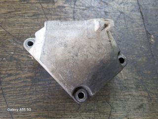 bontott OPEL CORSA C Motor Tartó Bak (Fém)