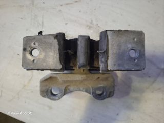 bontott OPEL CORSA C Motor Tartó Bak (Fém)