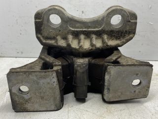 bontott OPEL CORSA C Motor Tartó Bak (Pozíciófüggetlen)