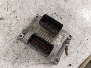 bontott OPEL CORSA C Motorvezérlő