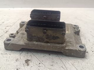 bontott OPEL CORSA C Motorvezérlő