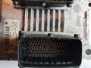 bontott OPEL CORSA C Motorvezérlő
