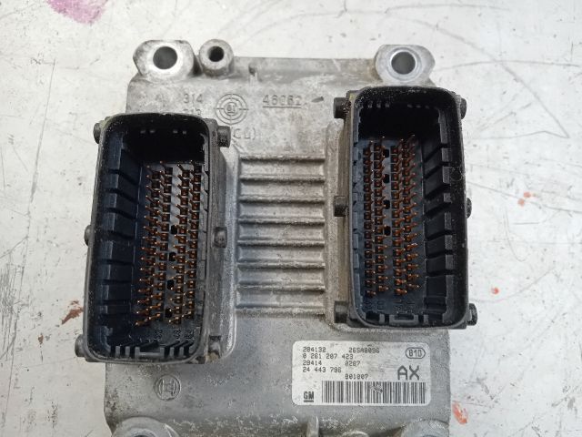 bontott OPEL CORSA C Motorvezérlő