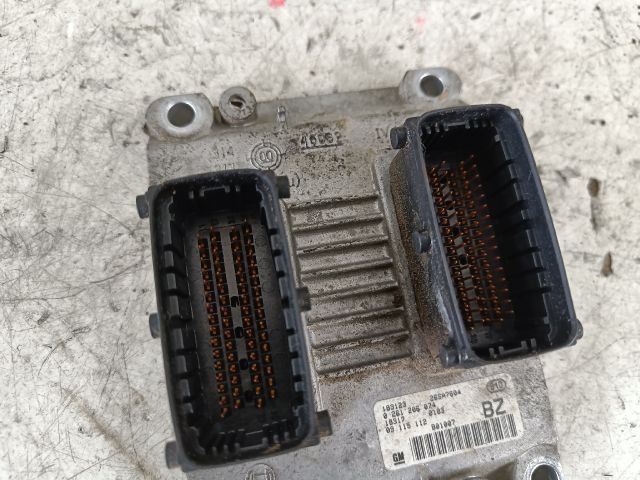 bontott OPEL CORSA C Motorvezérlő