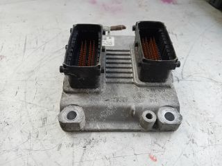 bontott OPEL CORSA C Motorvezérlő