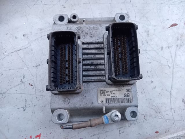 bontott OPEL CORSA C Motorvezérlő