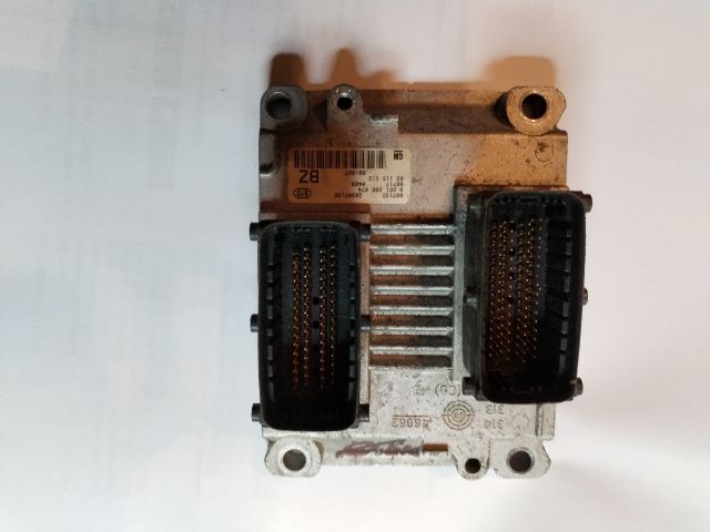 bontott OPEL CORSA C Motorvezérlő