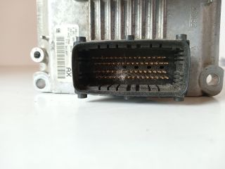 bontott OPEL CORSA C Motorvezérlő