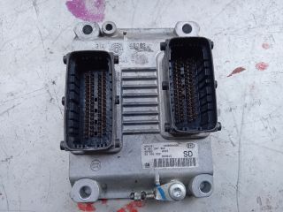 bontott OPEL CORSA C Motorvezérlő